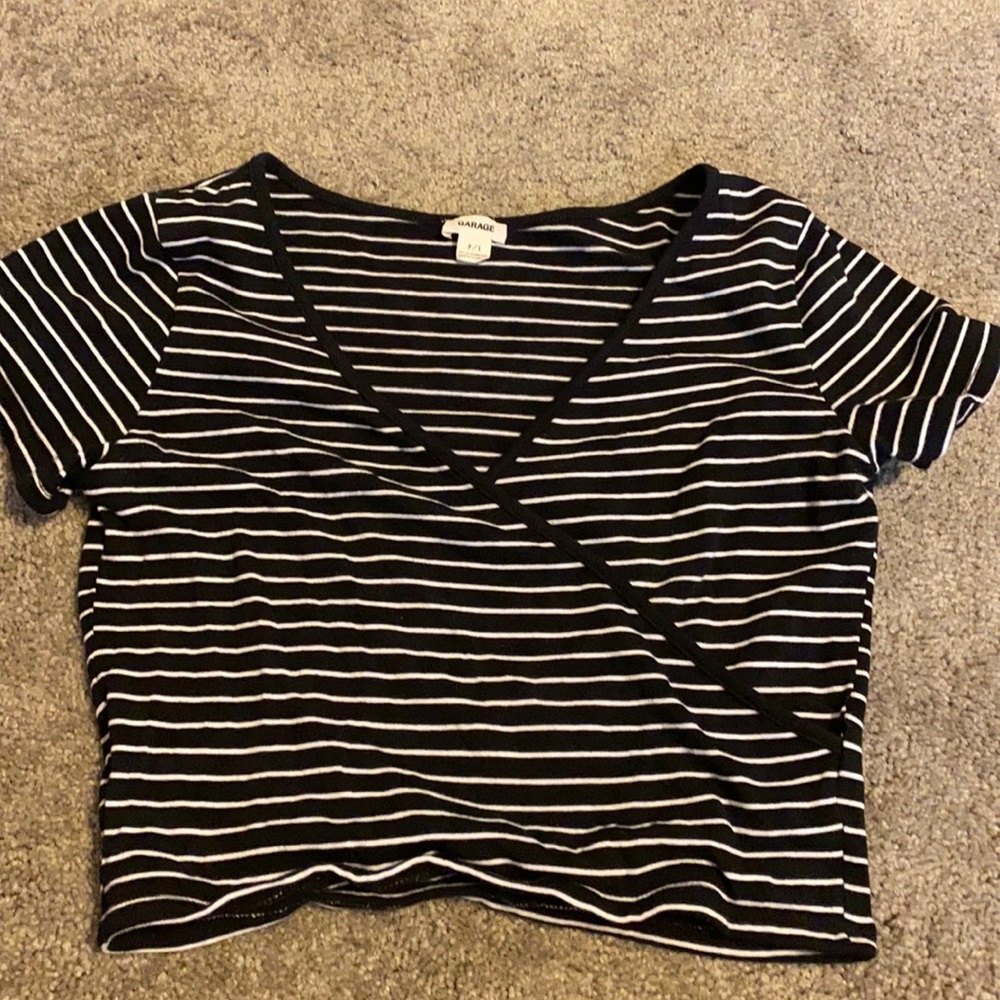 Garage cross front cropped top